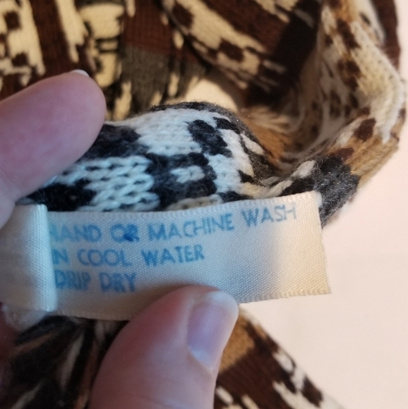 Unbranded Double Sided Knit Fringed Scarf - Picture 2 of 3